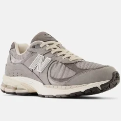 New Balance Sneakers<2002 V1 Womens