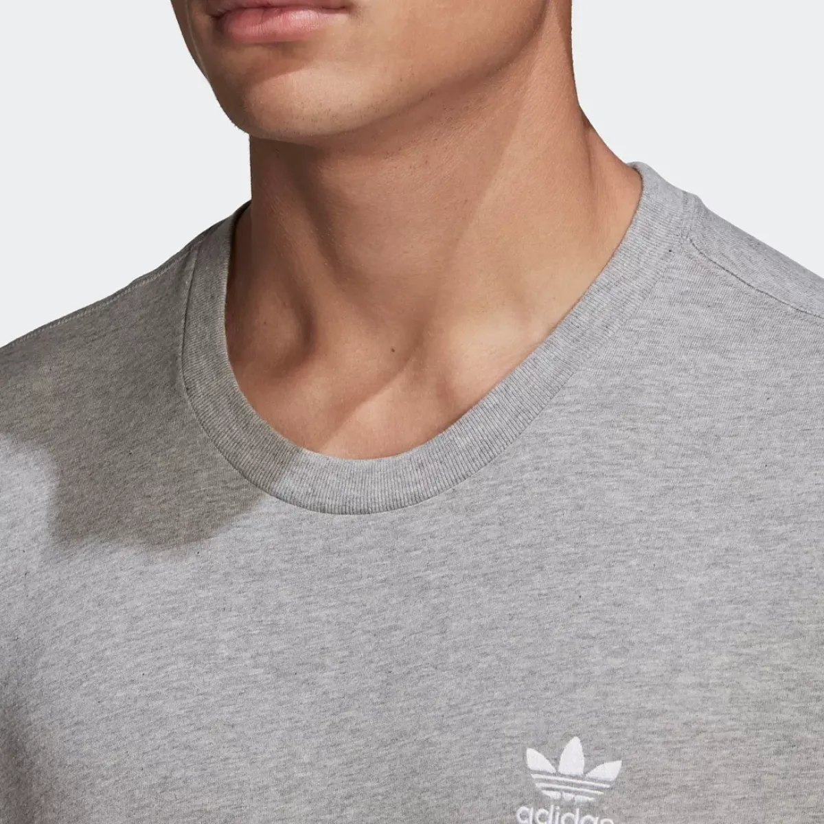 Adidas Originals Tees & Singlets<Adicolor Essentials Trefoil Tee