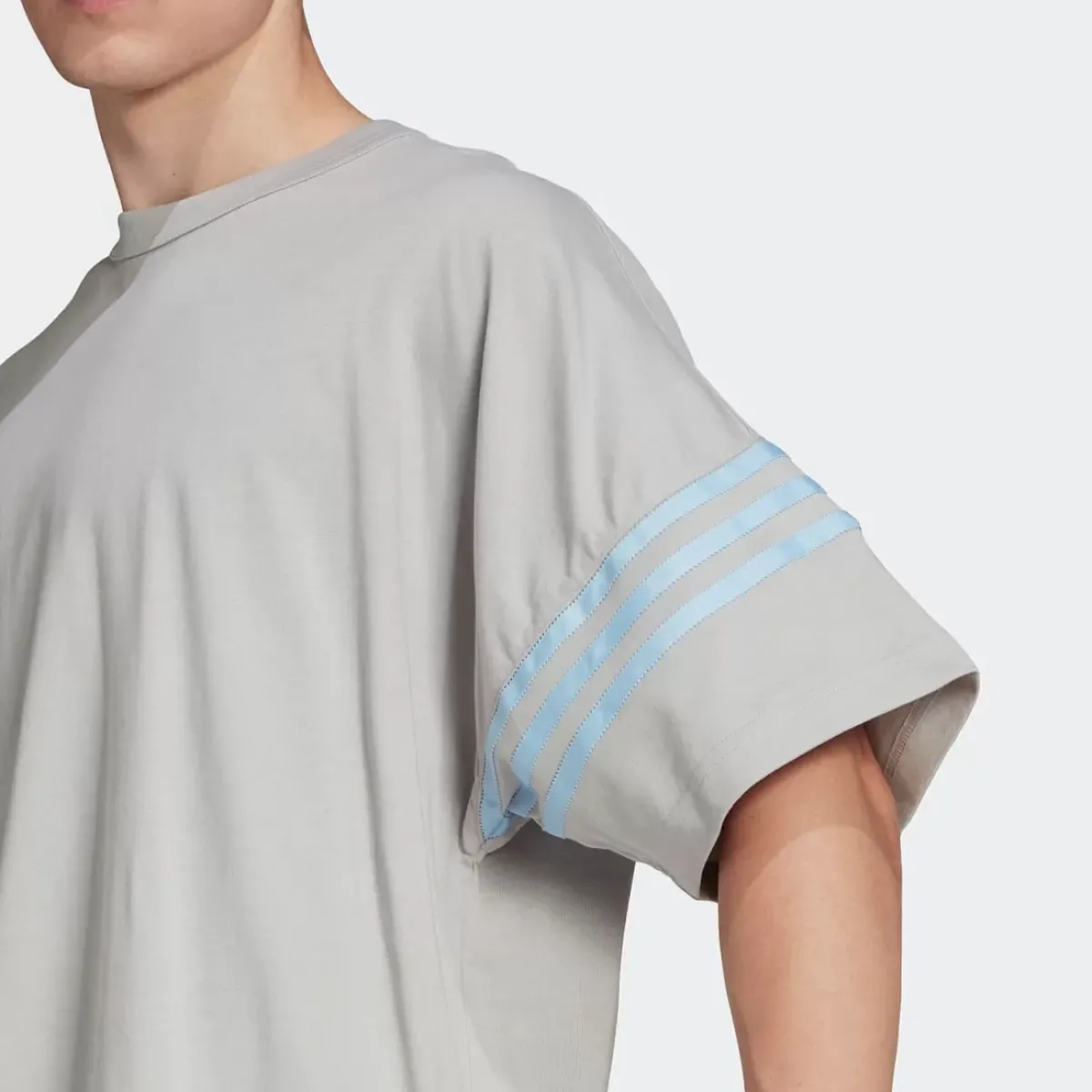 Adidas Originals Tees & Singlets<Adicolor Neuclassics Tee