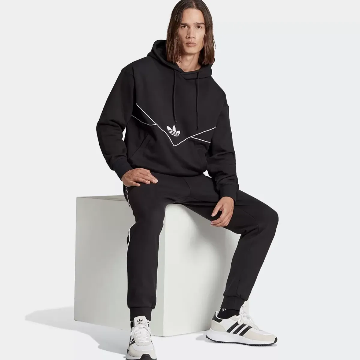 Adidas Originals Hoodies & Crews<Adicolor Seasonal Archive Hoodie
