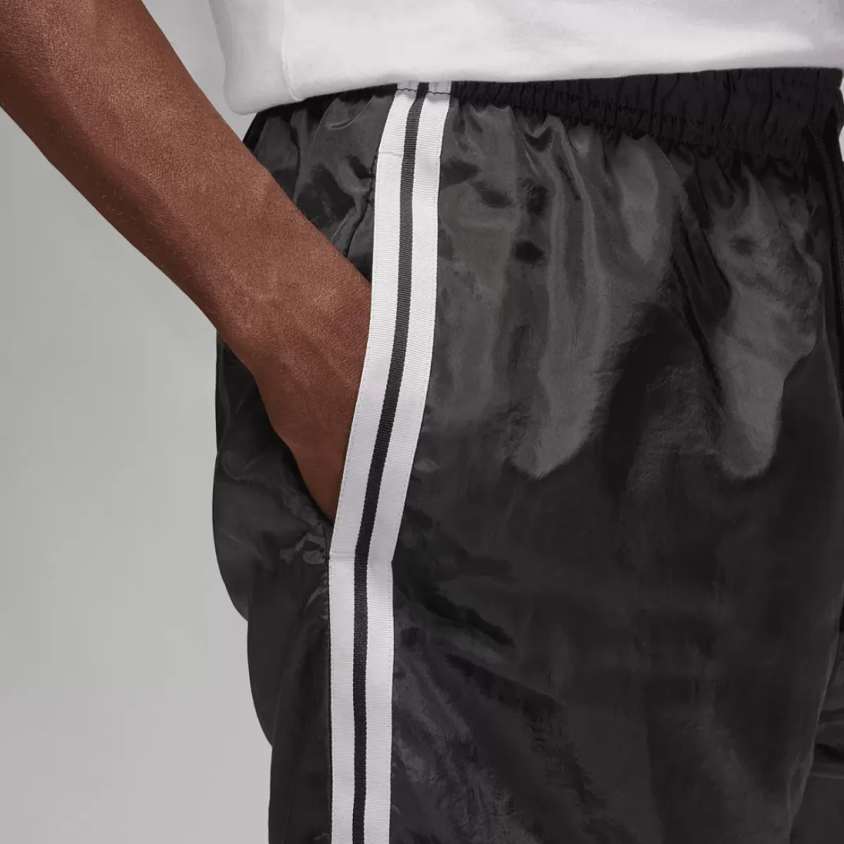 JORDAN Shorts<Air Essential Woven Shorts