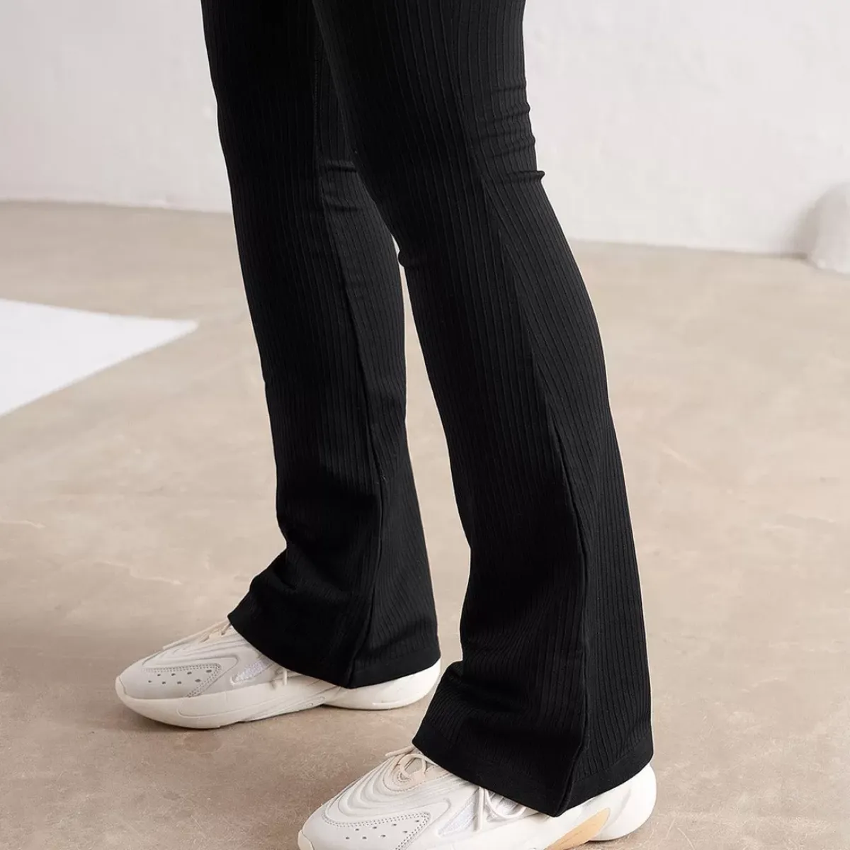 Aim Tights<Black Ribbed Seamless Flare Tights