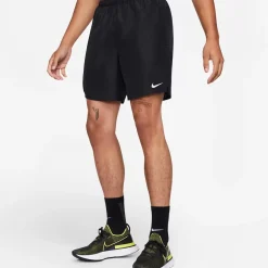 Nike Shorts<Challenger Brief-Lined Running Shorts