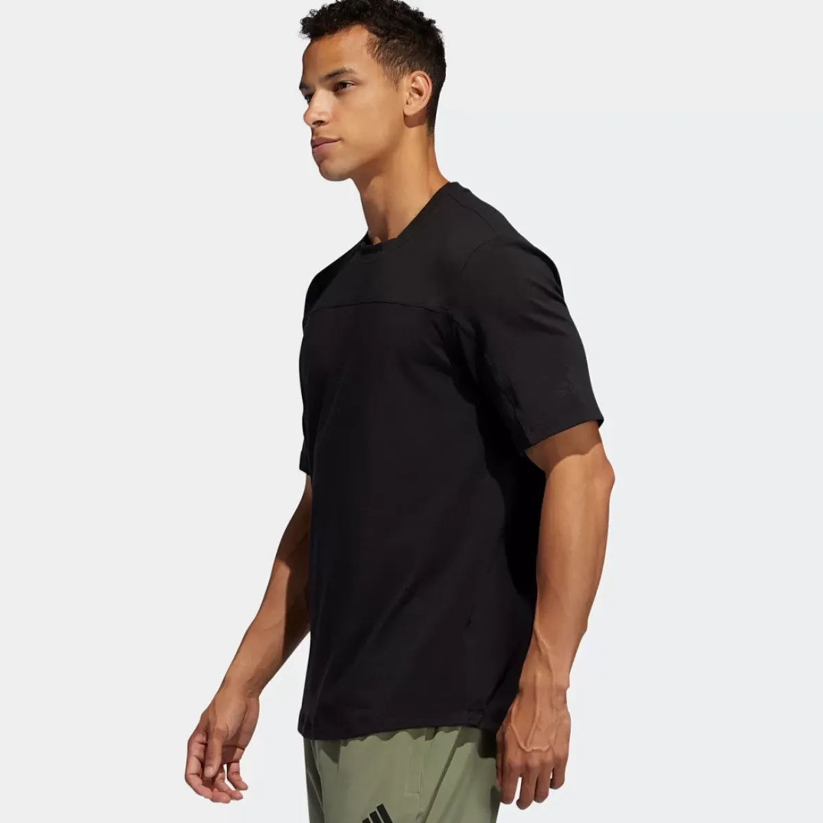 Adidas Tees & Singlets<City Base Tee