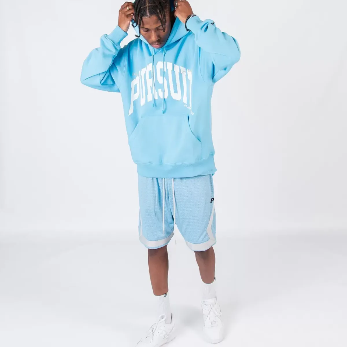 Pursuit of Happiness Hoodies & Crews<Classic Heavyweight Pullover In Skylight/Sand