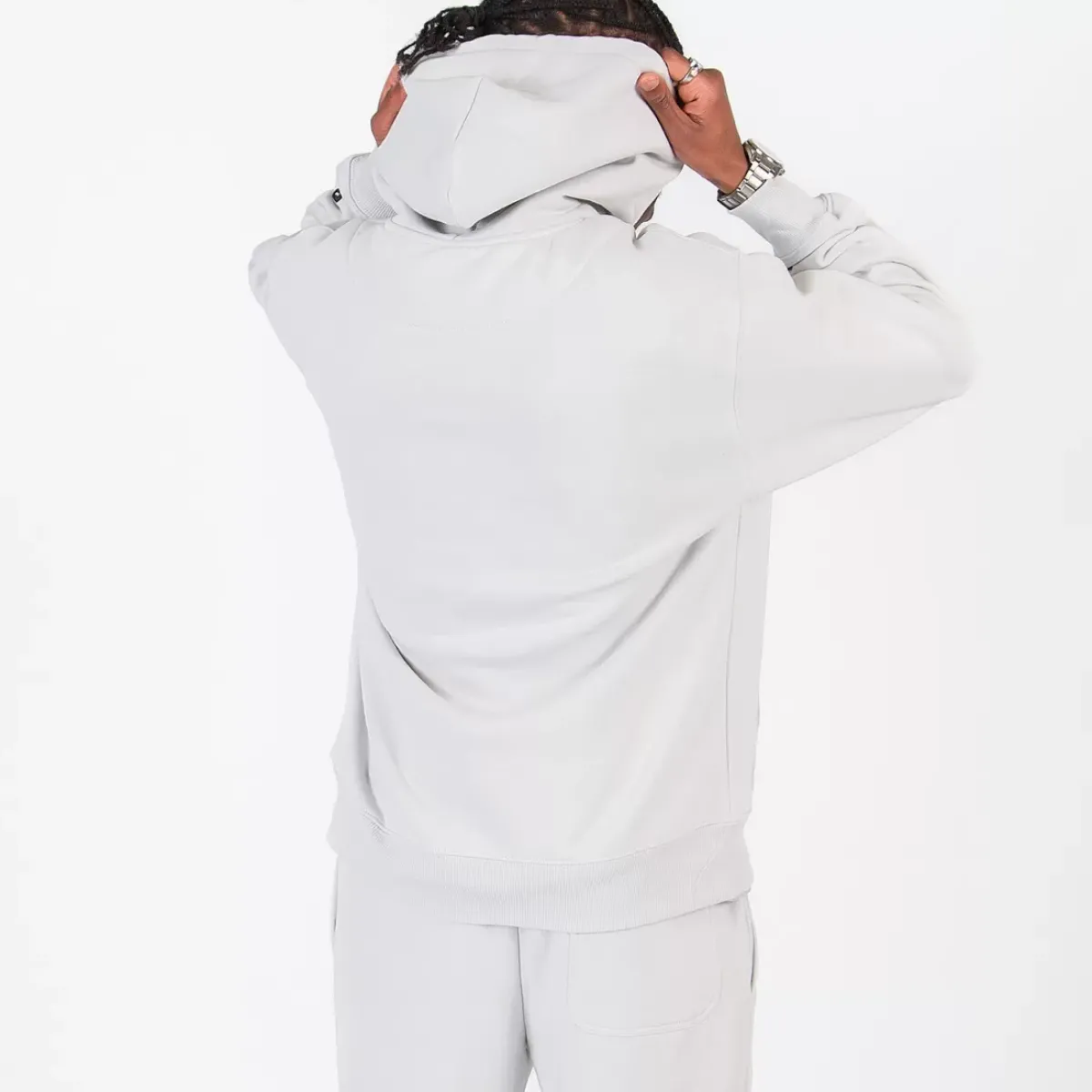 Pursuit of Happiness Hoodies & Crews<Classic Heavyweight Pullover In Concrete/White/Sand