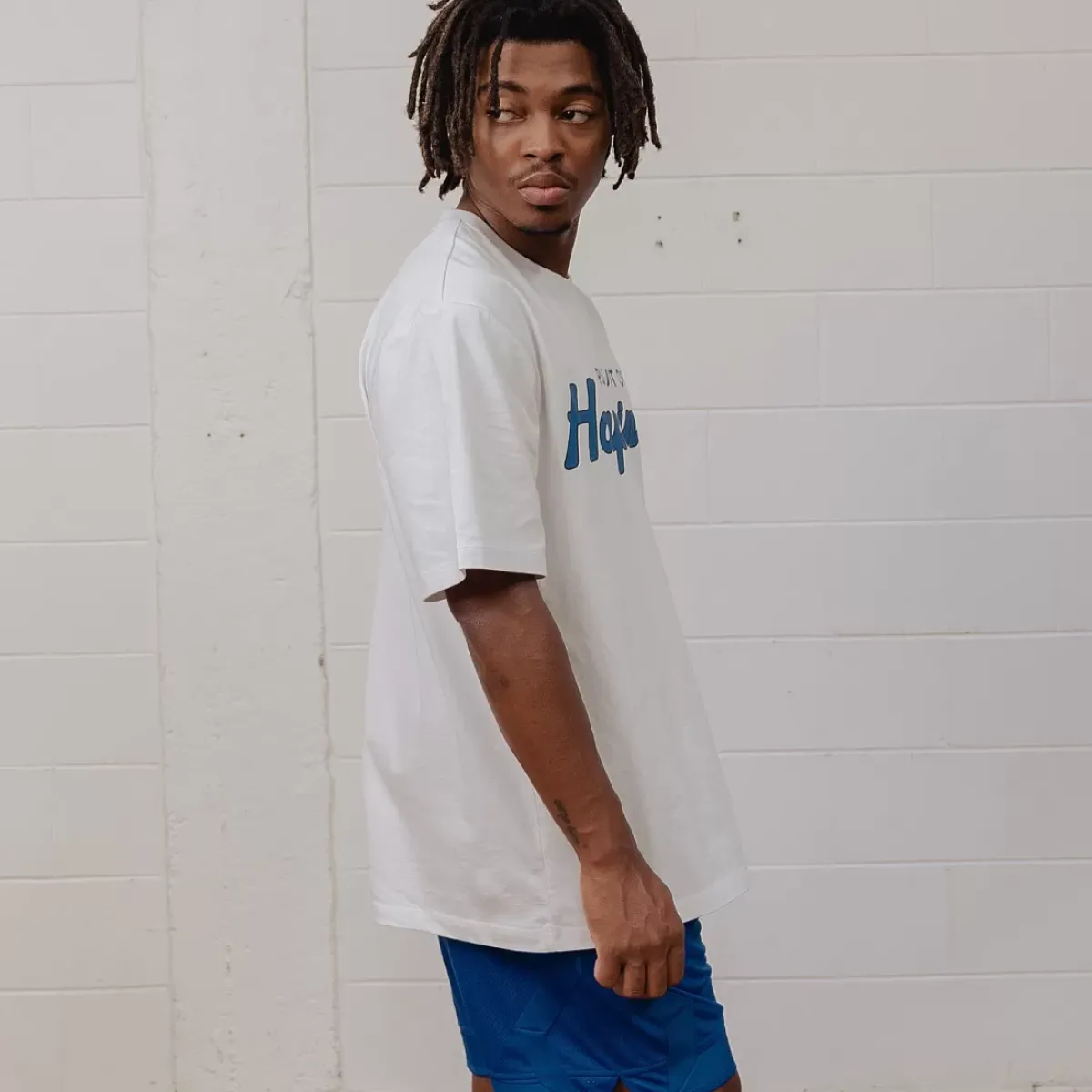 Pursuit of Happiness Tees & Singlets<Classic Track Tee White Sky