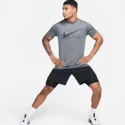 Nike Tees & Singlets<Dri-Fit Camo T-Shirt