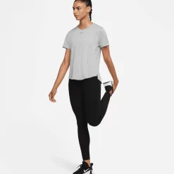 Nike Tees & Tanks<Dri-Fit One Standard-Fit Short-Sleeve Top