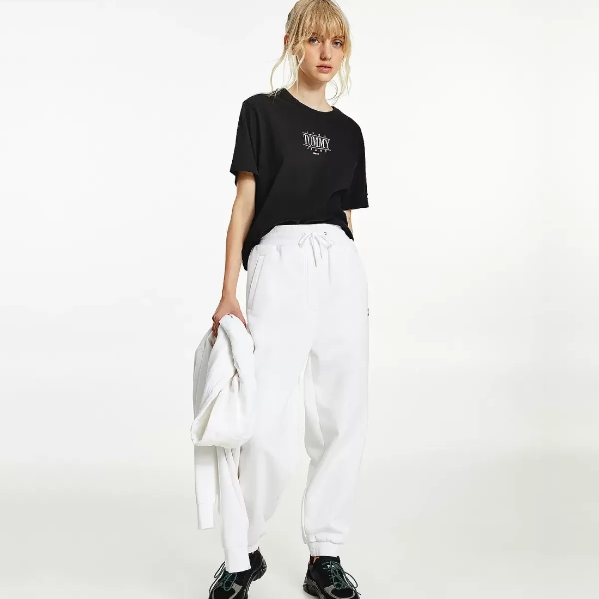 TOMMY HILFIGER Tees & Tanks<Essential Cropped Logo T-Shirt