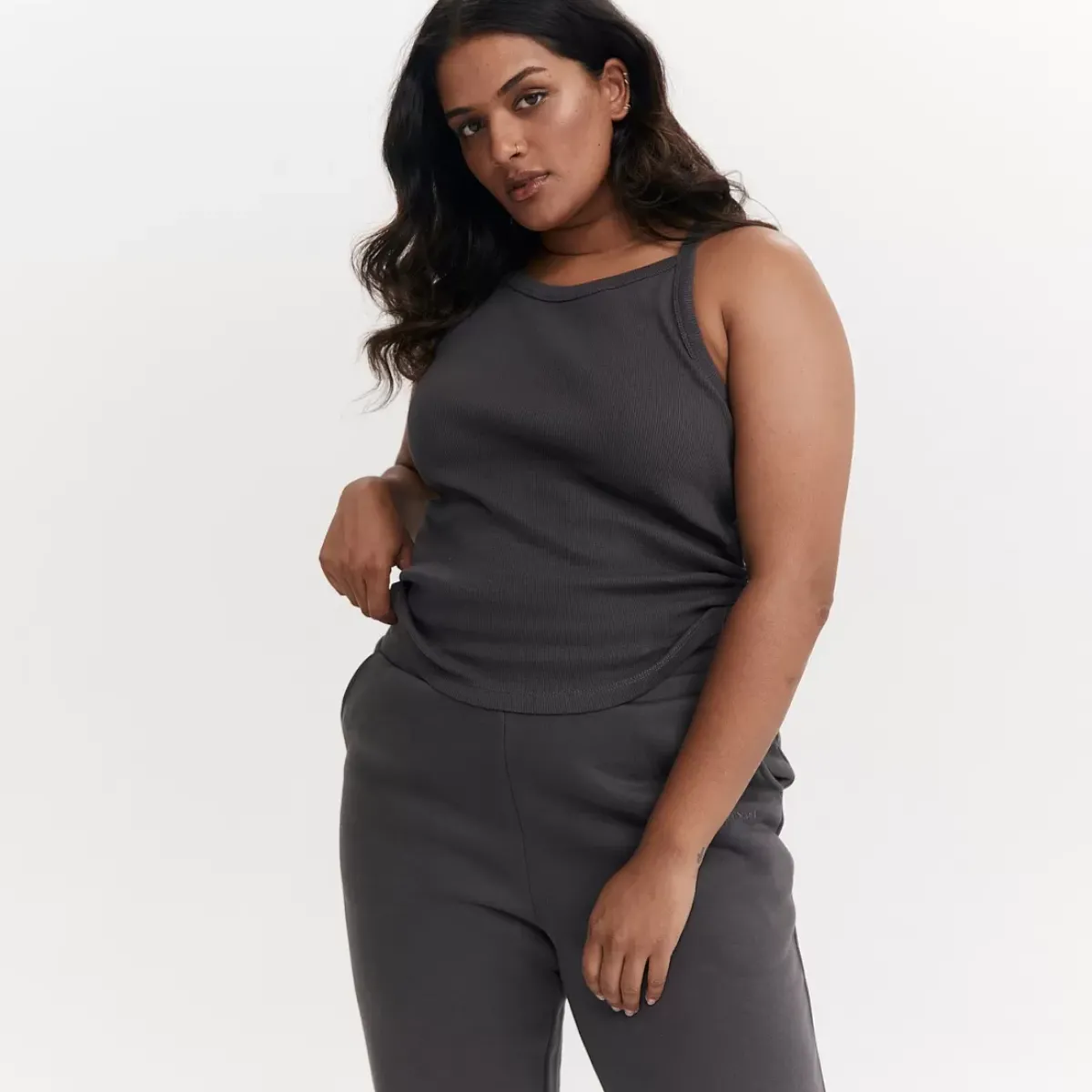 Taylor Sport Tees & Tanks<Essential Tank In Shadow