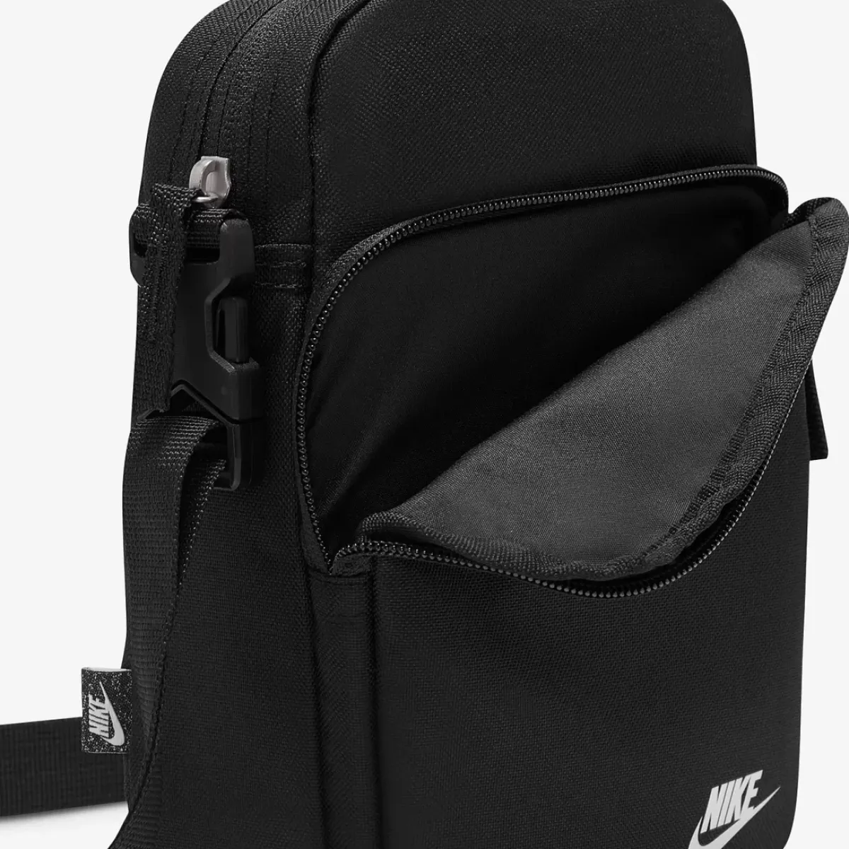Nike Bags<Heritage Crossbody Bag