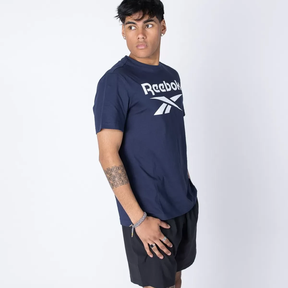 Reebok Tees & Singlets<Identity Big Logo T-Shirt