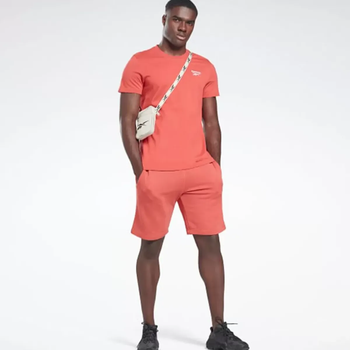 Reebok Tees & Singlets<Identity T-Shirt
