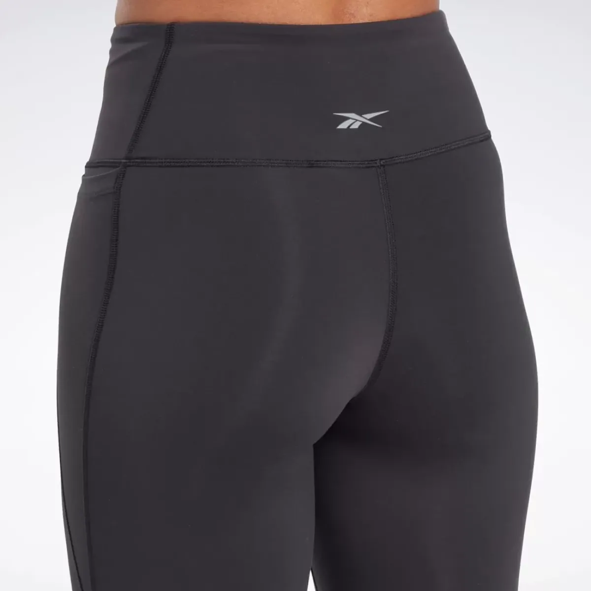 Reebok Tights<Lux High-Waisted Tights