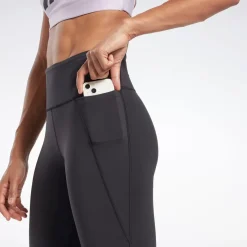 Reebok Tights<Lux High-Waisted Tights