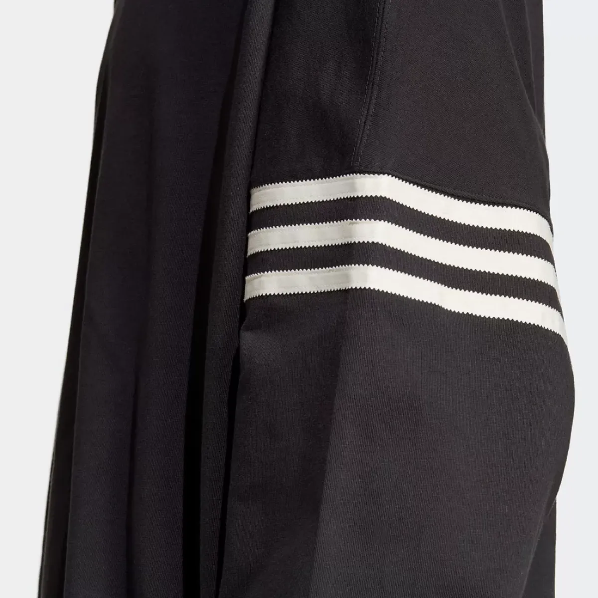 Adidas Originals Tees & Singlets<Neuclassics Long-Sleeve Top
