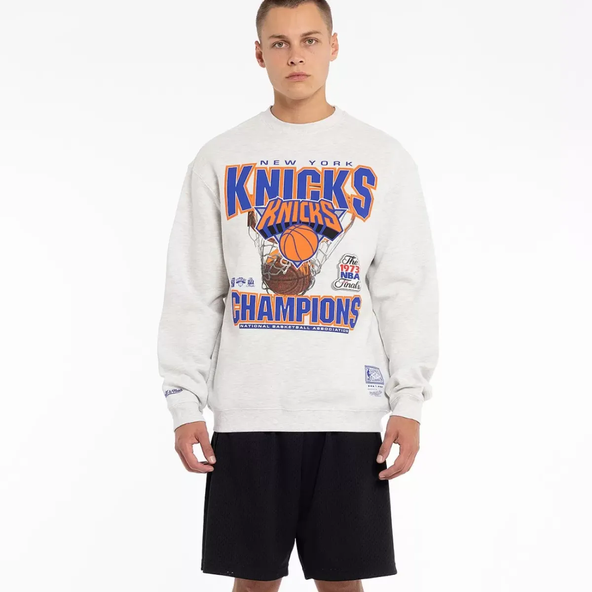 MITCHELL AND NESS Hoodies & Crews<New York Knicks Nothing But Net Crewneck