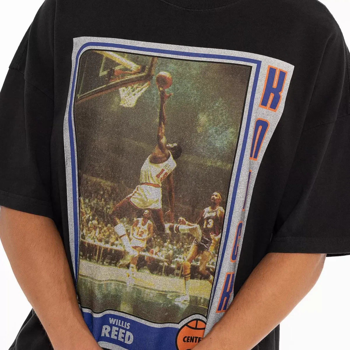 MITCHELL AND NESS Tees & Singlets<New York Knicks Trading Card Tee Unisex