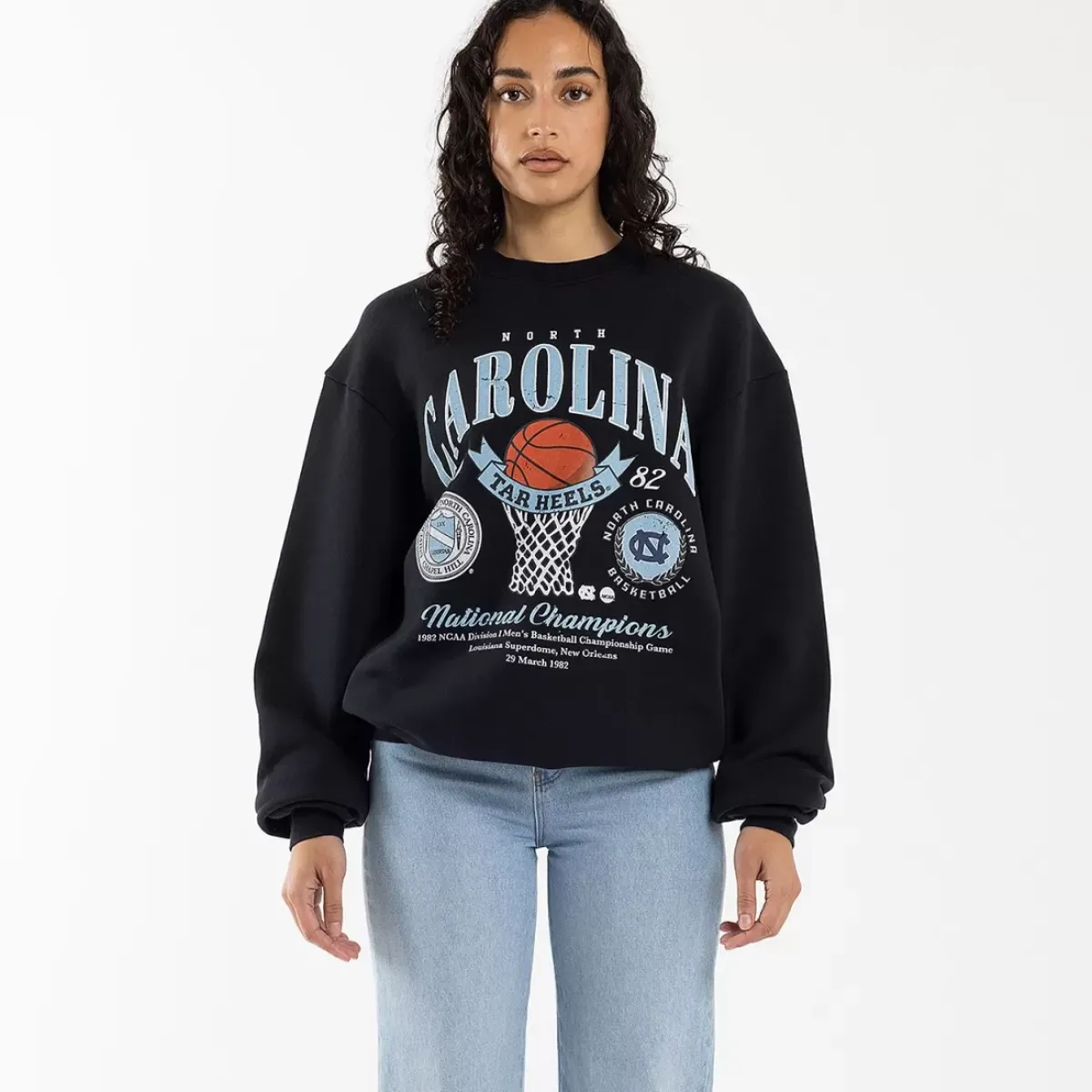 MITCHELL AND NESS Hoodies & Crews<North Carolina Tar Heels Basketball Crew Unisex