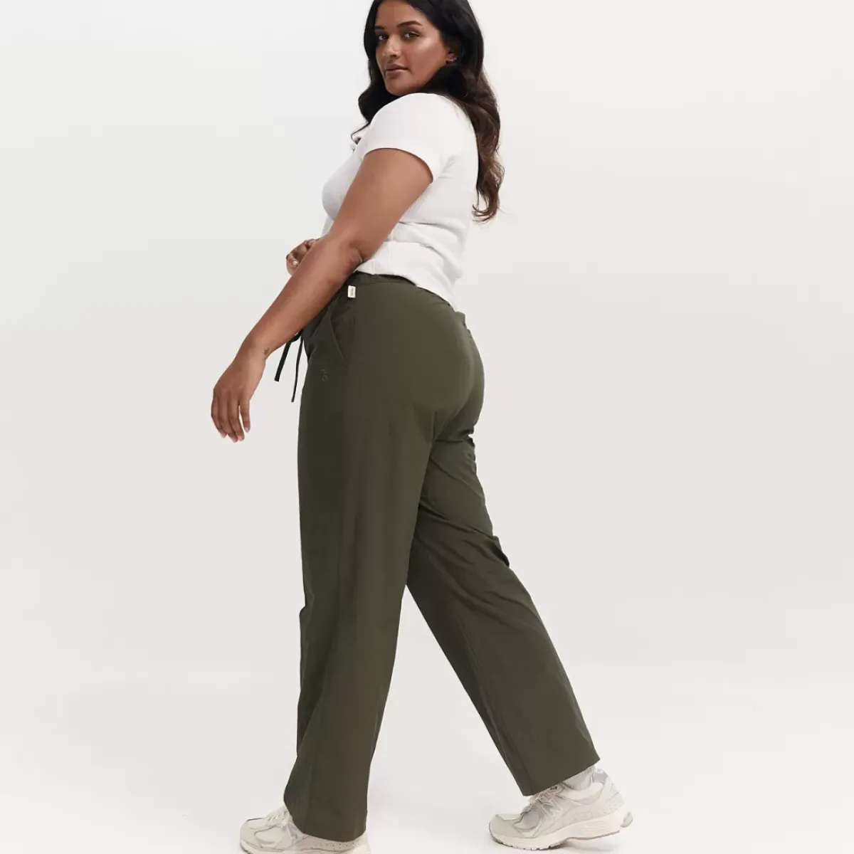 Taylor Sport Pants & Sweats<Off Duty Pant In Khaki