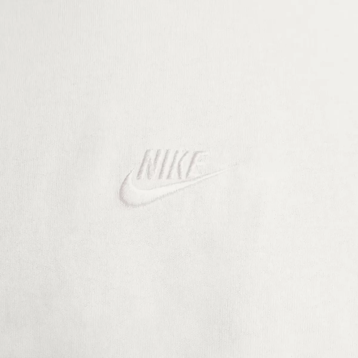 Nike Tees & Singlets<Premium Essentials Tee