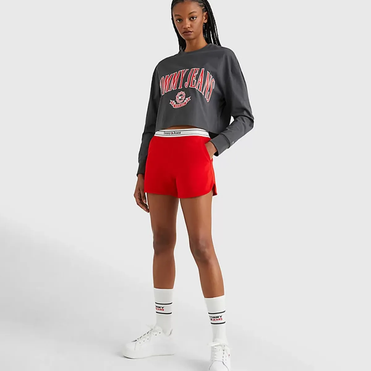 TOMMY HILFIGER Tees & Tanks<Relaxed Crop Collegiate Long Sleeve Tee