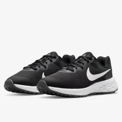Nike Sports<Revolution 6 Youth