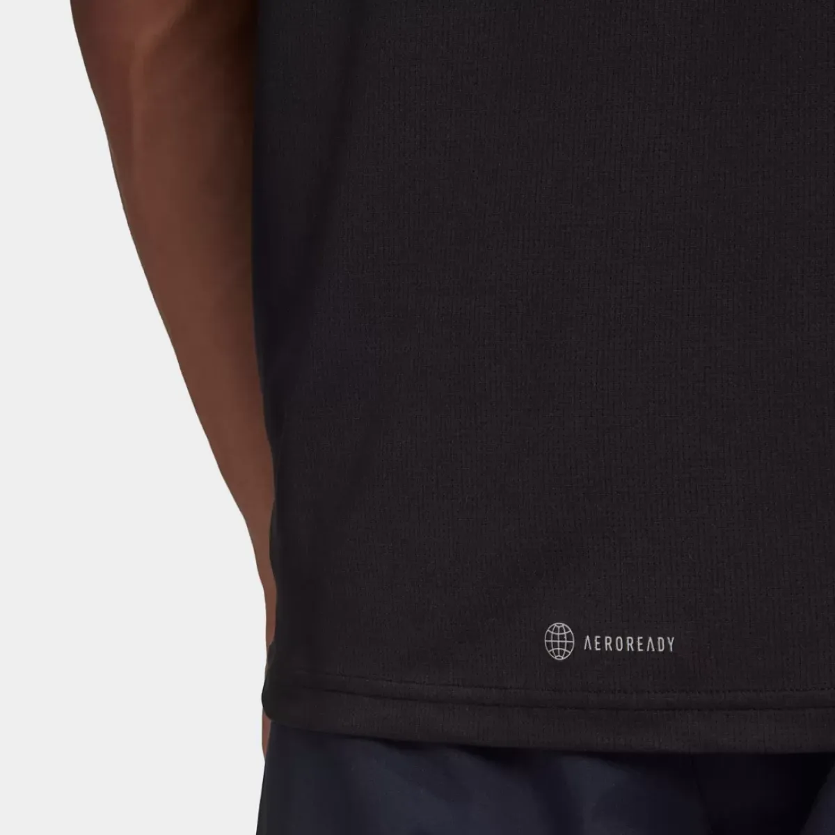 Adidas Tees & Singlets<Run It Tee