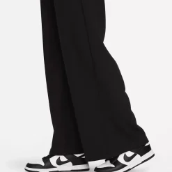 Nike Pants & Sweats<Sportswear Club Fleece Mid-Rise Wide-Leg Sweatpants