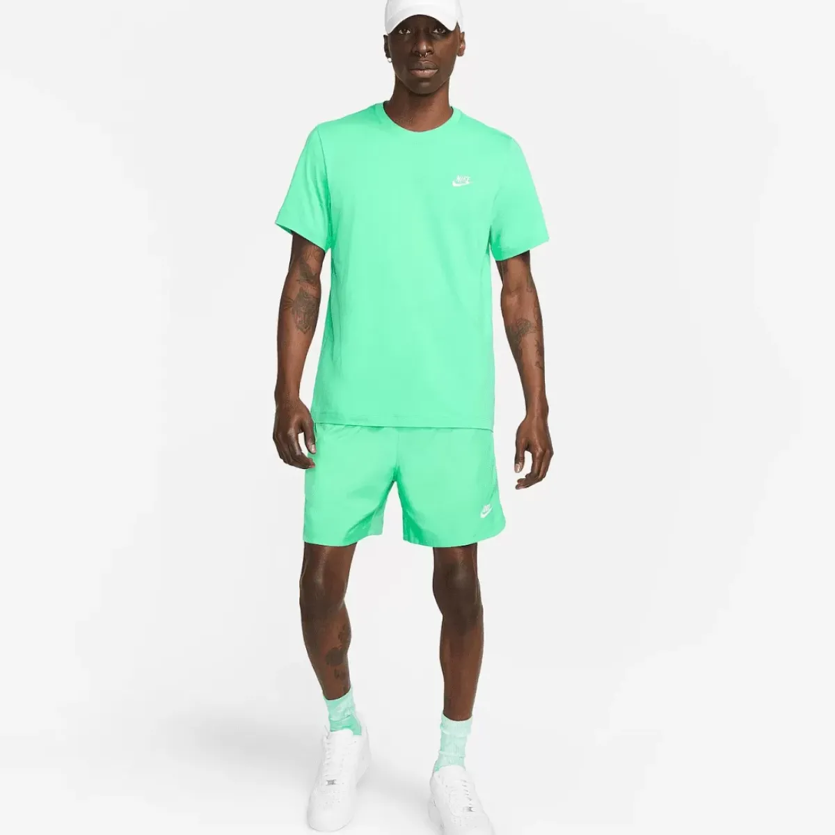 Nike Tees & Singlets<Sportswear Club Tee