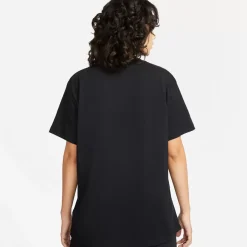 Nike Tees & Tanks<Sportswear Essential T-Shirt
