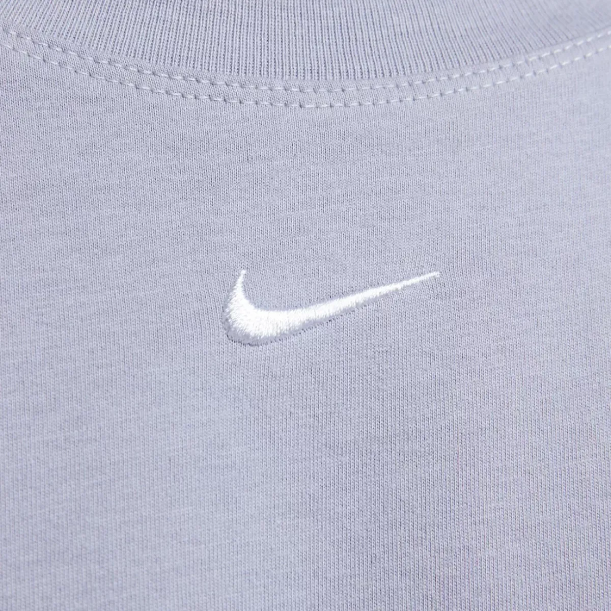 Nike Tees & Tanks<Sportswear Essentials Tee