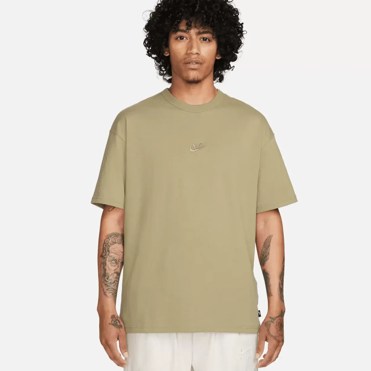 Nike Tees & Singlets<Sportswear Premium Essentials Tee