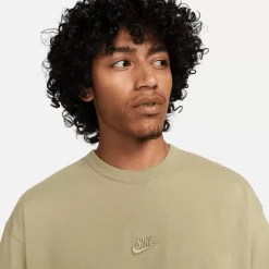 Nike Tees & Singlets<Sportswear Premium Essentials Tee