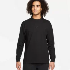 Nike Tees & Singlets<Sportswear Premium Essentials Long-Sleeve Tee