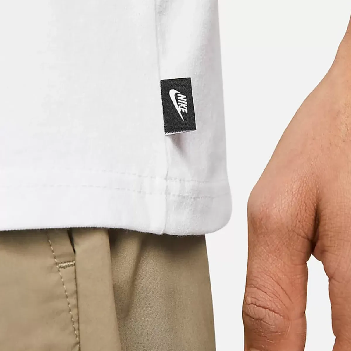 Nike Tees & Singlets<Sportswear Premium Essentials T-Shirt