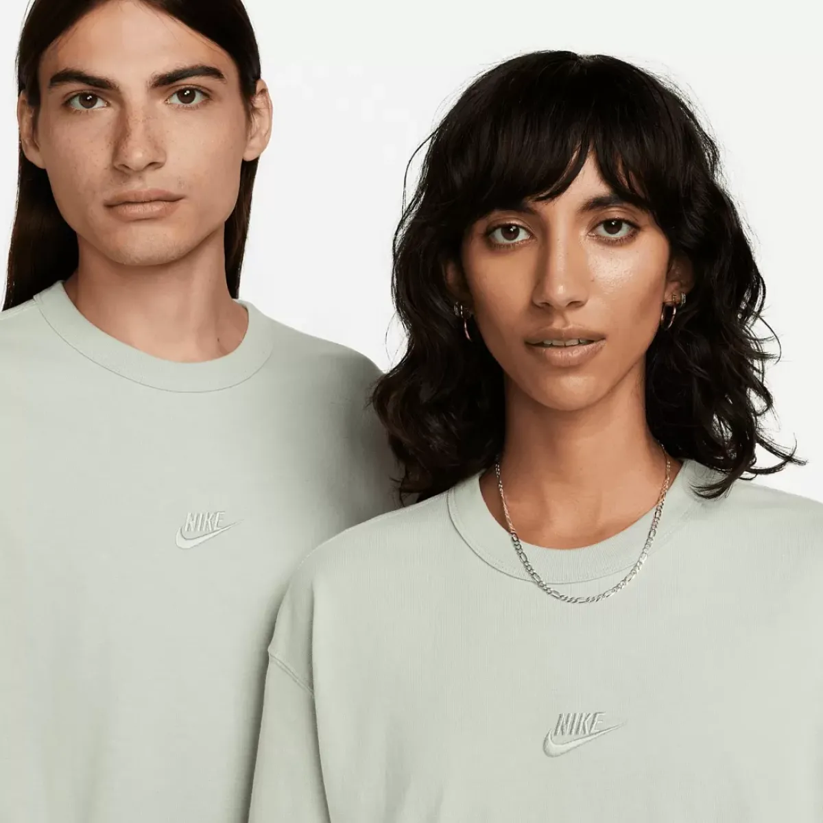 Nike Tees & Singlets<Sportswear Premium Essentials T-Shirt
