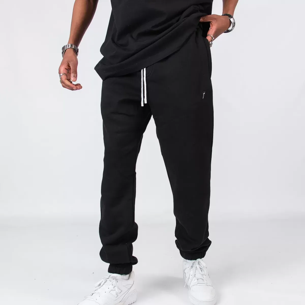 Pursuit of Happiness Pants & Sweats<Sweats In Midnight/White
