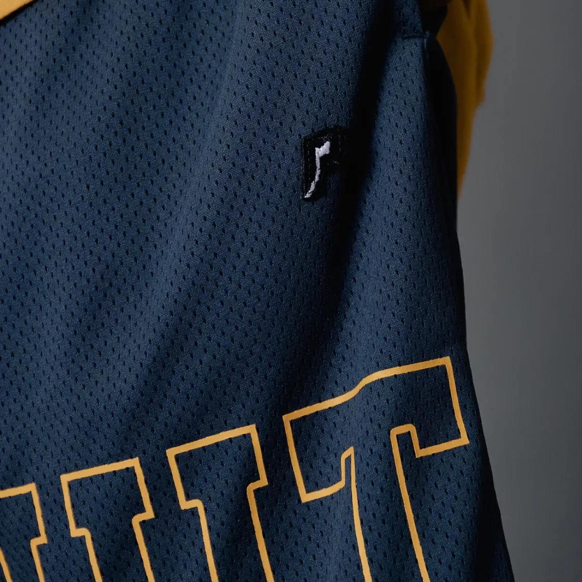 Pursuit of Happiness Shorts<Training Day Short Navy Gold