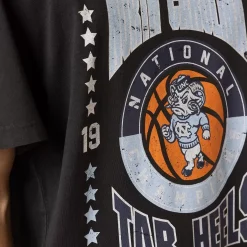 MITCHELL AND NESS Tees & Tanks<University Of North Carolina Star Team Vintage Tee Unisex