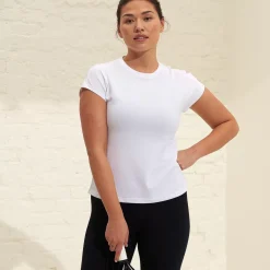 Aim Tees & Tanks<White Airy Top